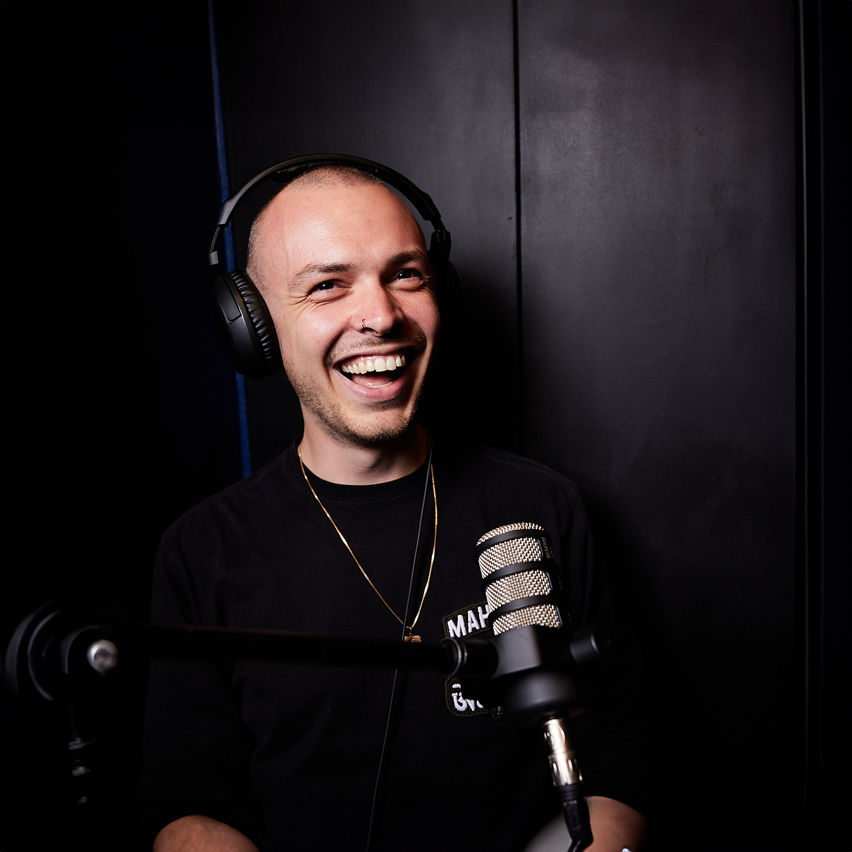 live streams & podcasts